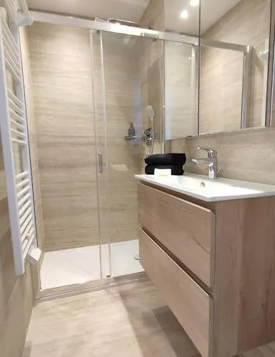 Renove, Vue Degagee Et Arboree, 700m *